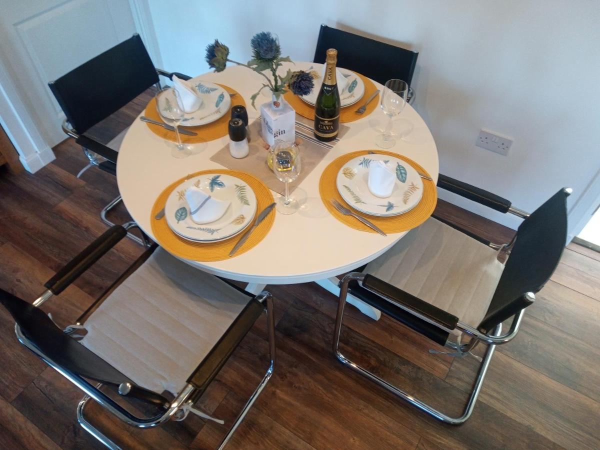 Charming Lodge Cosy Comfortable Ideal Location Blairgowrie and Rattray Exterior photo